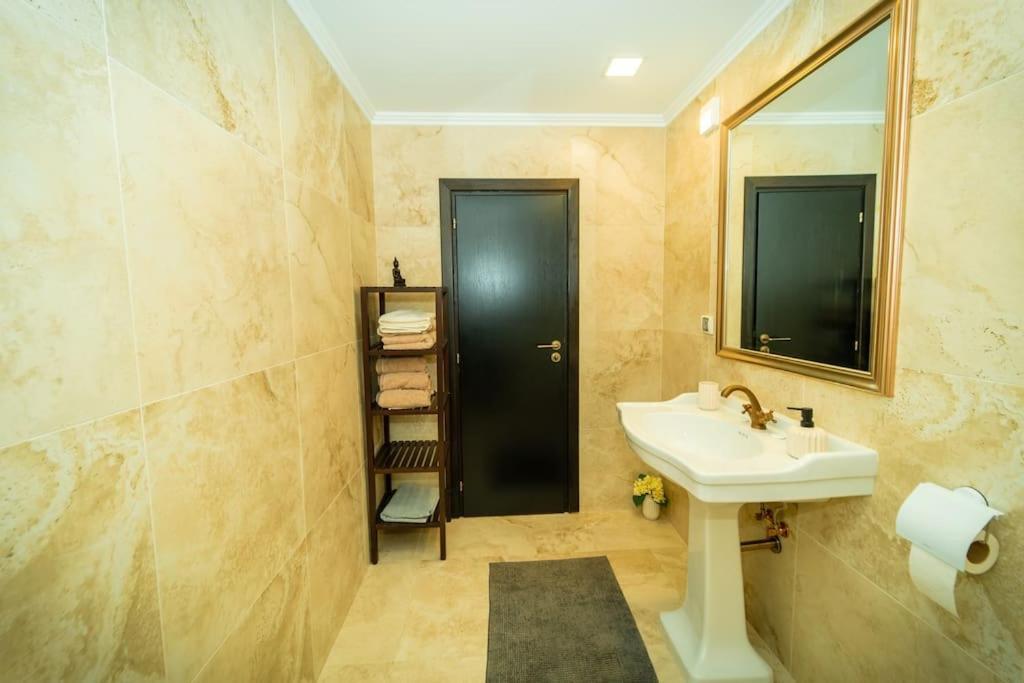 Lux Apart Karlovo Exteriér fotografie